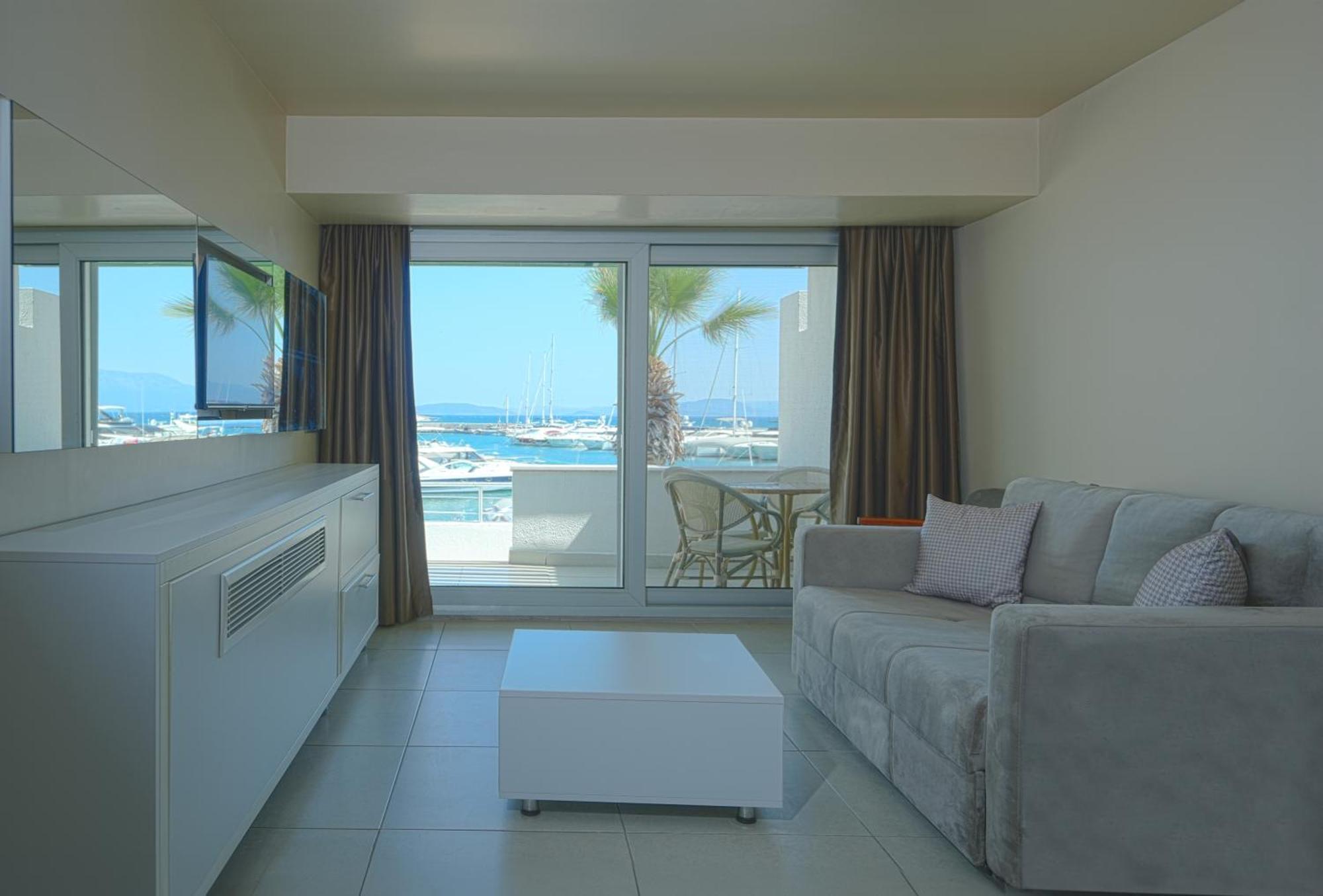 Altin Yunus Hotel & Spa - Cesme Bagian luar foto