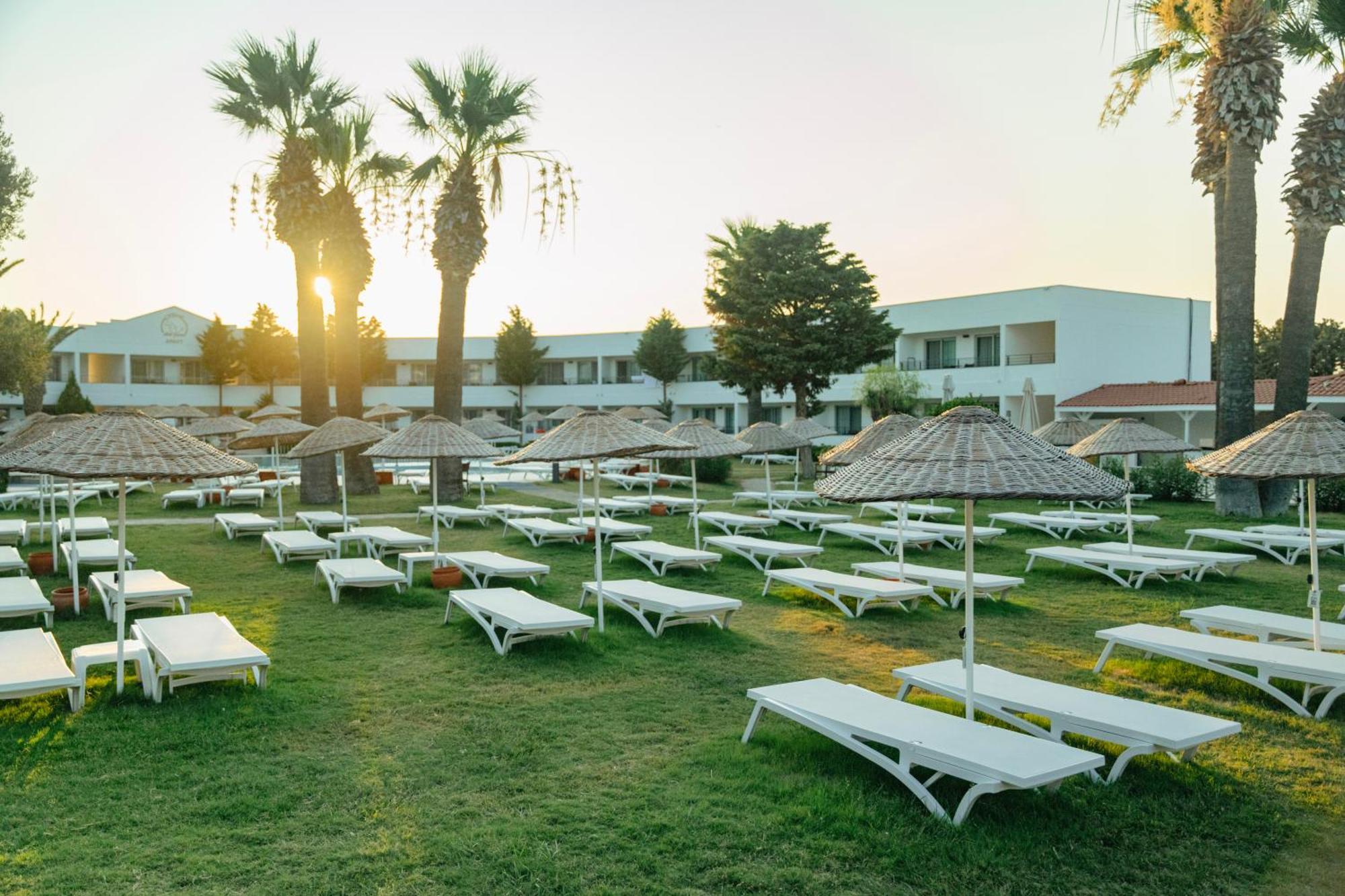 Altin Yunus Hotel & Spa - Cesme Bagian luar foto